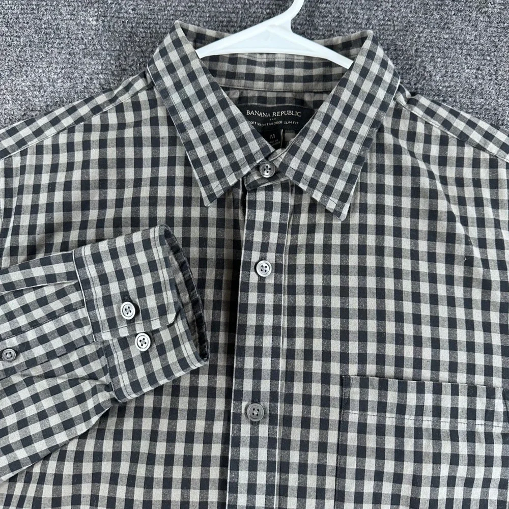 Banana Republic Button Down Mens M Medium Black Grey Gingham Slim Fit Soft Wash